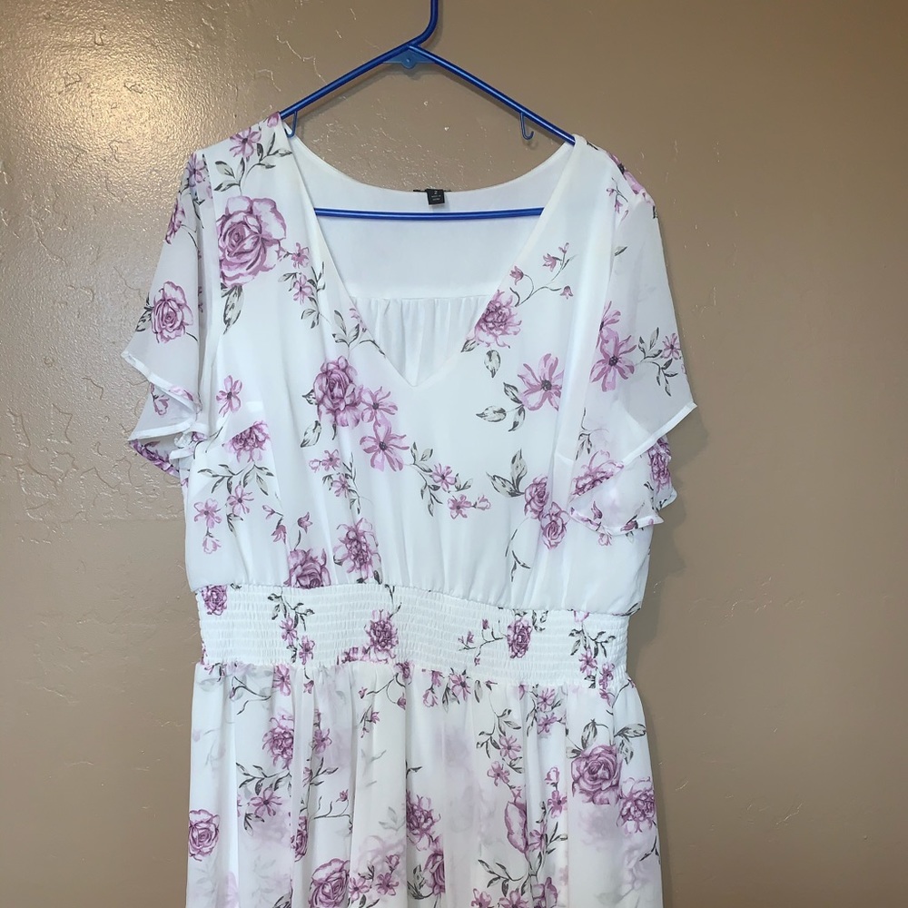 Torrid 2X floral flowie purple white